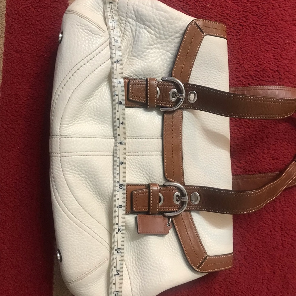 Coach Bag - Picture 4 of 8